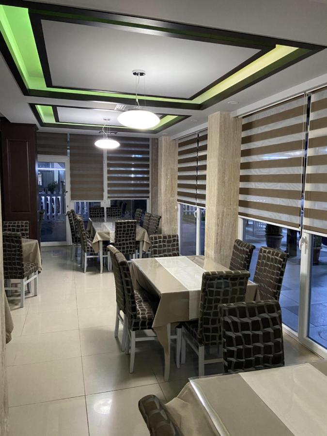 Center Park Hotel Velipoje Exterior photo