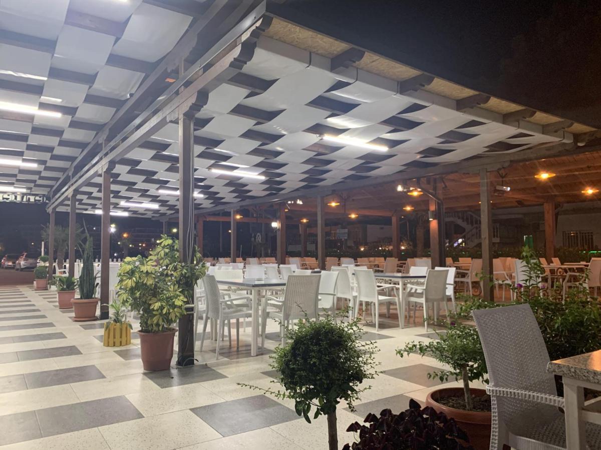 Center Park Hotel Velipoje Exterior photo