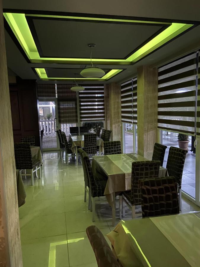 Center Park Hotel Velipoje Exterior photo